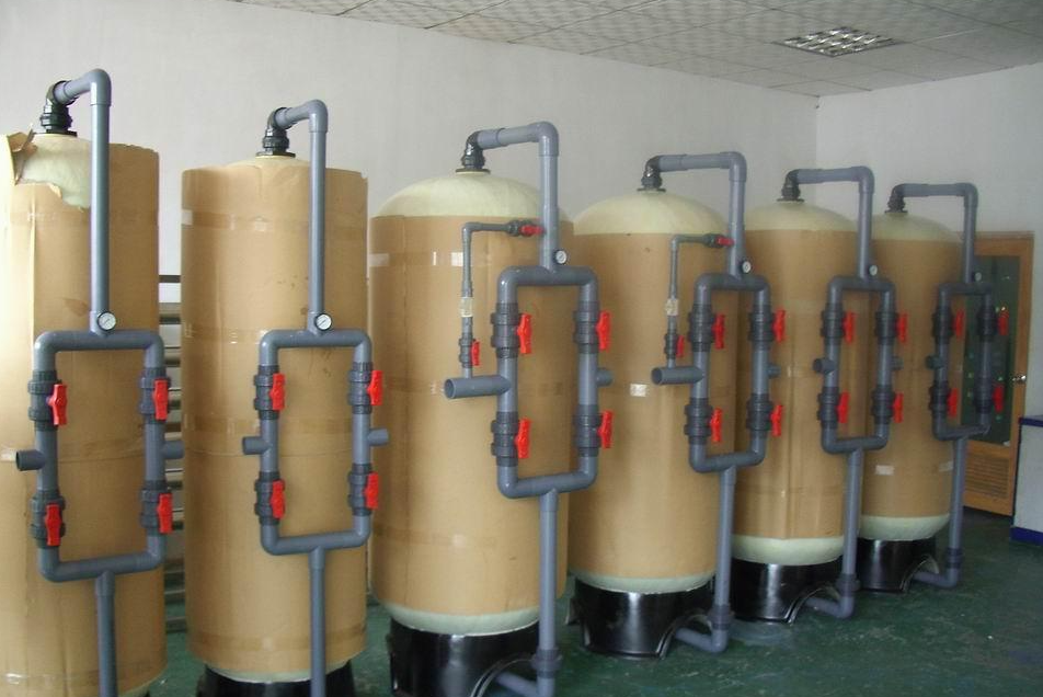 活性炭過(guò)濾器的濾料分類與作用