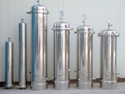 單芯不銹鋼精密過濾器的優點是什么?